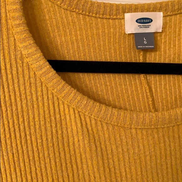 Old Navy Light Sweater - Picture 2 of 3